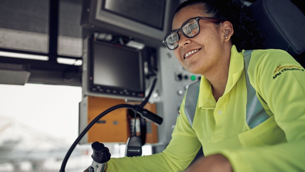 sustainable logistics operator at work 