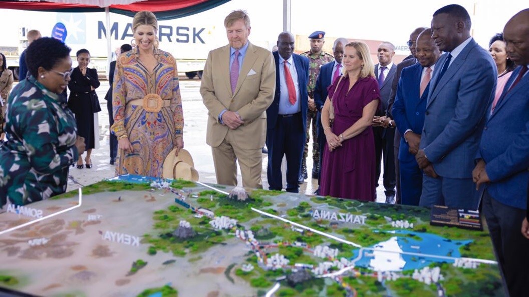 Dutch Royal couple attended the trial shipment 