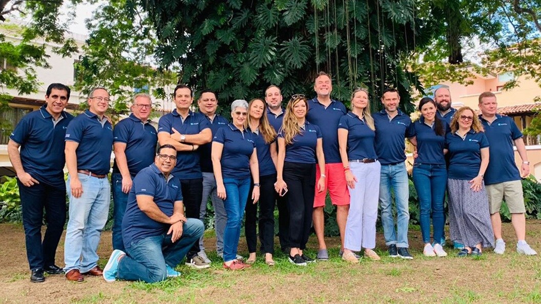 Ricardo team group photo